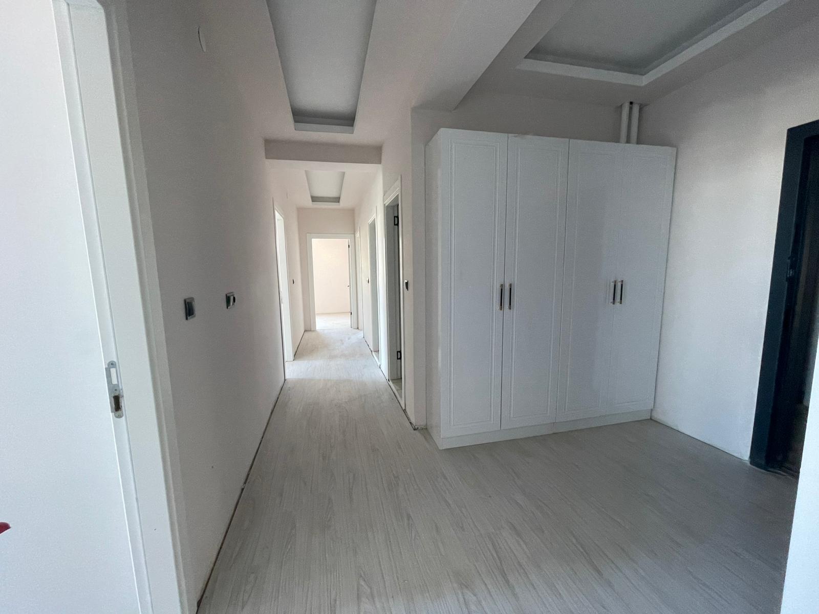 ABDURRAHMAN GAZİ'DE SATILIK 3+1 DAİRE